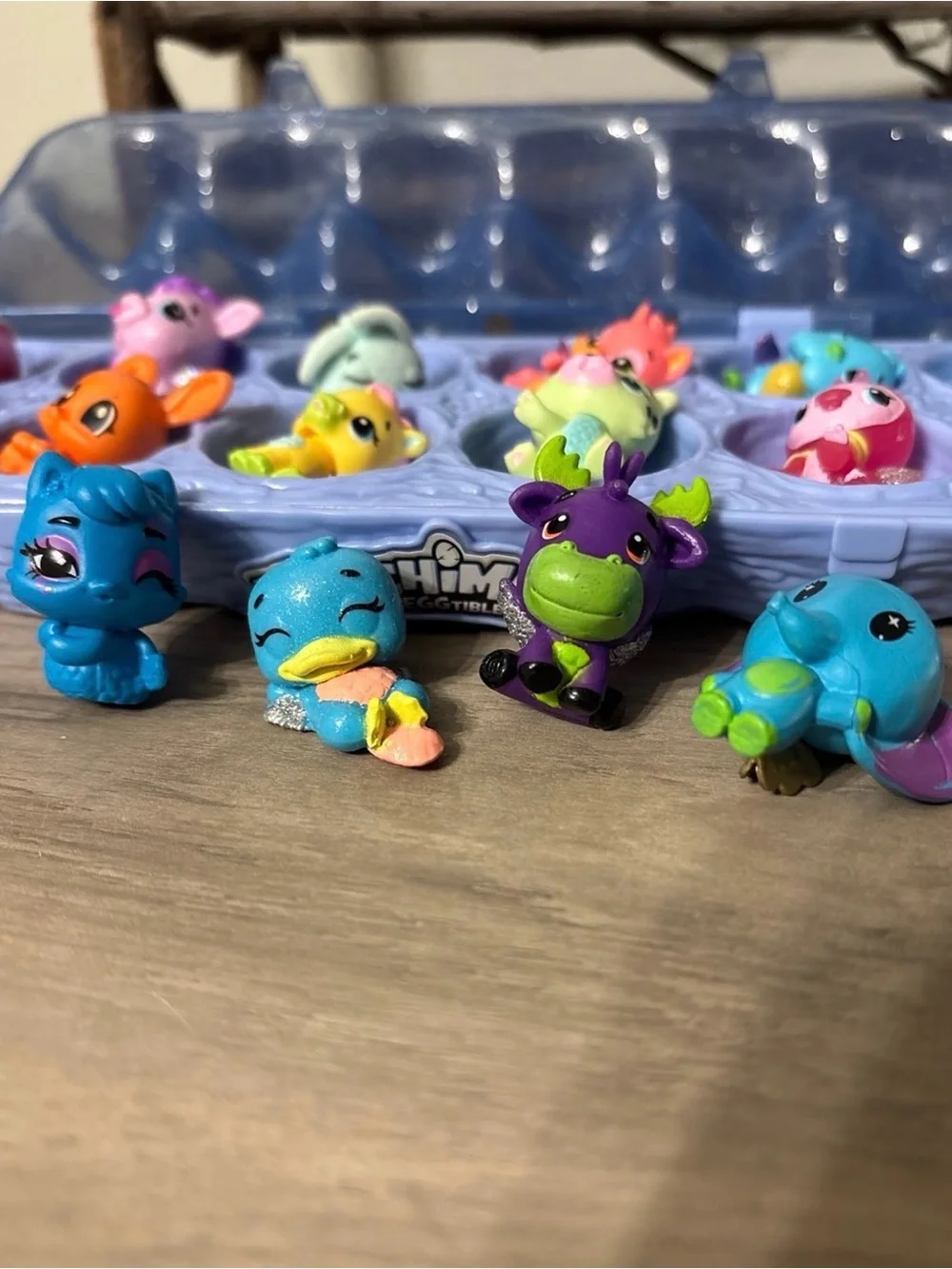 MIXED LOT Hatchimals Colleggtibles 12 pack egg carton AND 16 Hatchimals PREOWNED